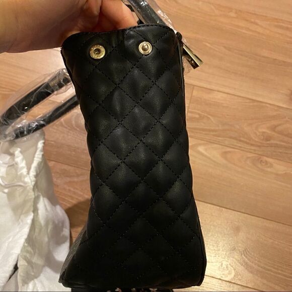 Black guess purse / handbag - Picture 7 of 14